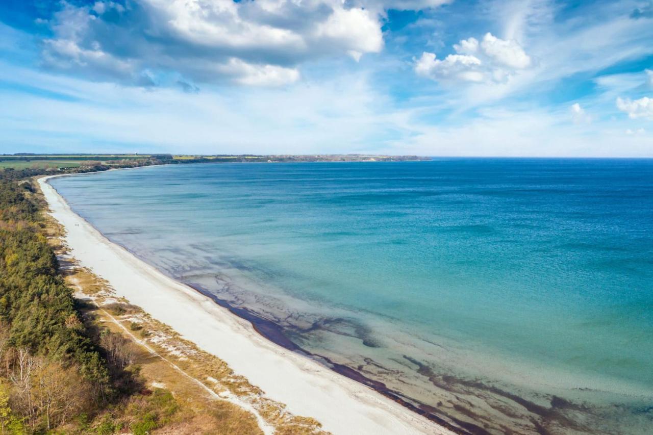Sandbank Juliusruh Bagian luar foto